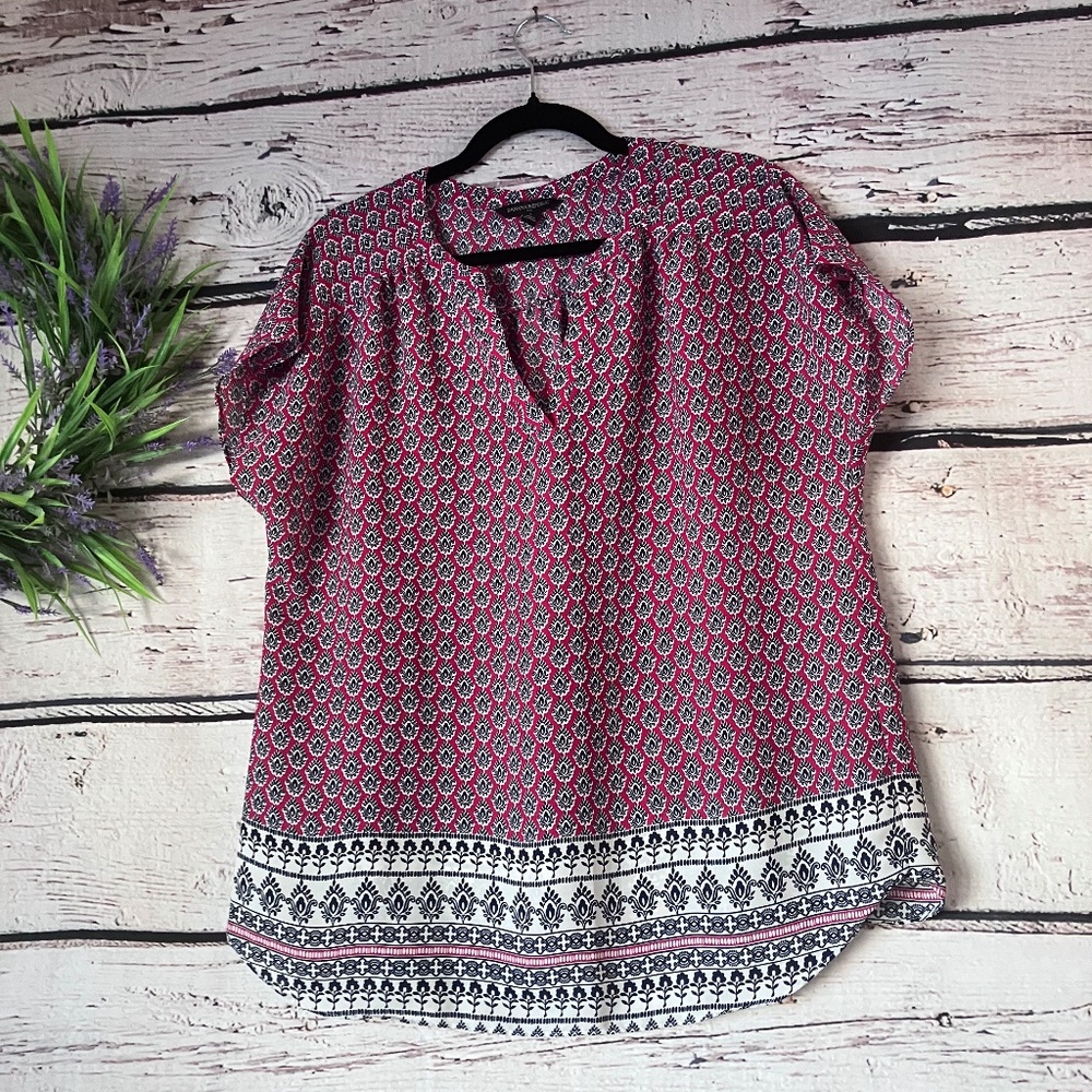 Banana Republic sleeveless blouse